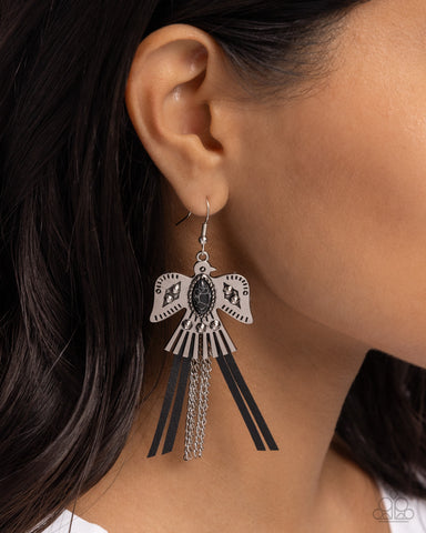 Southwestern Selfie - Black Earrings