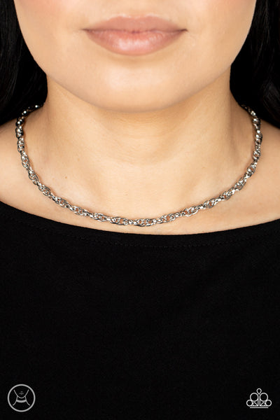 Urban Underdog - Silver Necklace - Choker