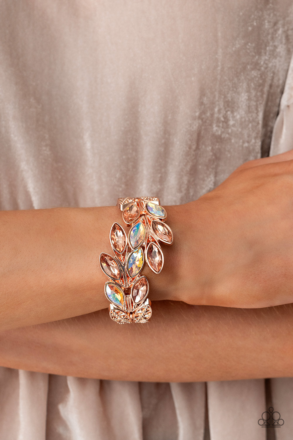 Luminous Laurels - Rose Gold Bracelet